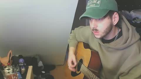 Snapshot of zedbooy chatting on December 2024 01:06:02 PM Zed online show from December 2024 01:06:02 PM