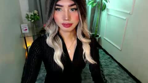 zelainalovetocum online show from February 2025 06:14:02 AM