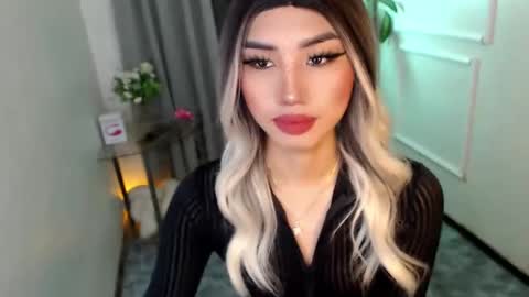 zelainalovetocum online show from February 2025 02:29:02 AM