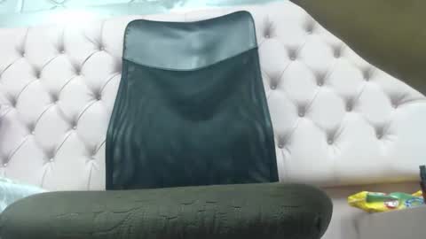 zelly_dirty online show from December 2024 01:05:02 PM