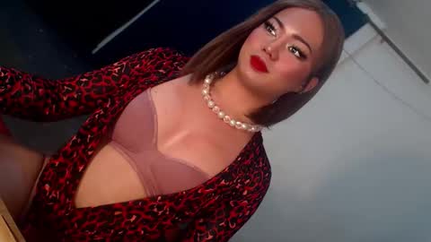 Snapshot of zemi_max chatting on March 2026 08:53:02 AM zemi_max online show from March 2026 08:53:02 AM