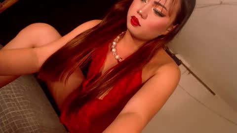 zemi_max online show from April 2026 04:11:02 PM