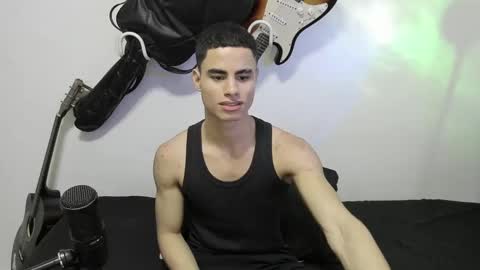 zenzhu online show from December 2024 08:45:01 PM