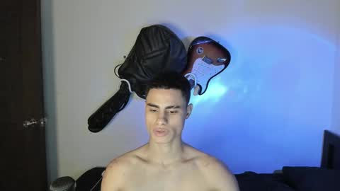 zenzhu online show from December 2024 10:40:02 PM