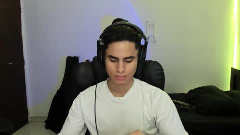 zenzhu online show from December 2025 11:31:01 PM