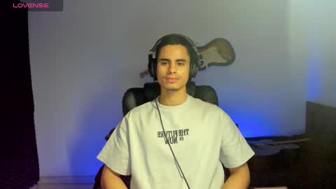 Snapshot of zenhzu chatting on February 2026 02:29:02 AM zenzhu online show from February 2026 02:29:02 AM