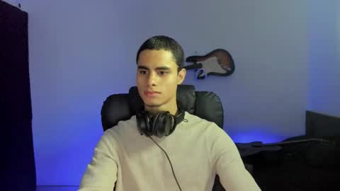 Snapshot of zenhzu chatting on February 2026 04:19:01 AM zenzhu online show from February 2026 04:19:01 AM