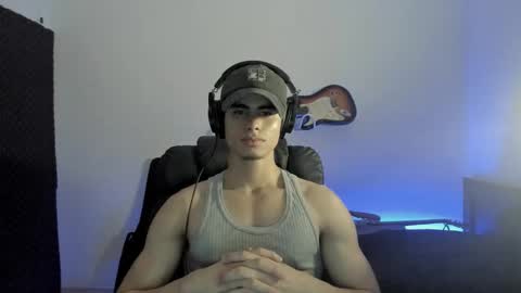 Snapshot of zenhzu chatting on February 2026 05:07:02 AM zenzhu online show from February 2026 05:07:02 AM