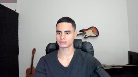 Snapshot of zenhzu chatting on March 2026 12:54:01 PM zenzhu online show from March 2026 12:54:01 PM