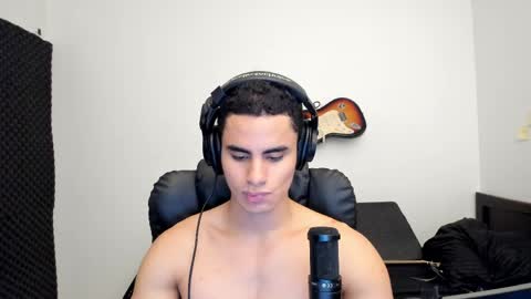 Snapshot of zenhzu chatting on April 2026 11:10:02 PM zenzhu online show from April 2026 11:10:02 PM