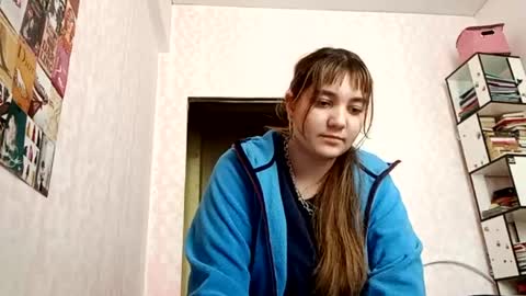 zeniabrossoit online show from May 2026 08:33:02 AM