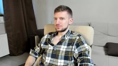 Snapshot of zepanl chatting on February 2026 09:06:01 AM Andrew online show from February 2026 09:06:01 AM