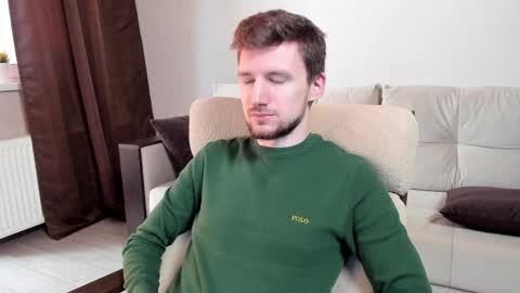 Snapshot of zepanl chatting on April 2026 09:26:01 AM Andrew online show from April 2026 09:26:01 AM