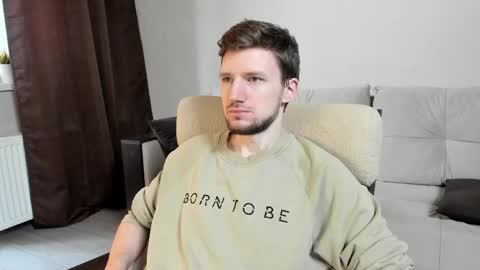 Snapshot of zepanl chatting on April 2026 09:25:02 AM Andrew online show from April 2026 09:25:02 AM