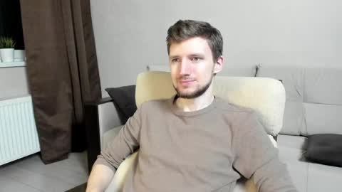 Snapshot of zepanl chatting on April 2026 08:14:02 PM Andrew online show from April 2026 08:14:02 PM