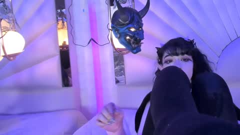 Snapshot of zephirah_abney chatting on December 2024 05:22:02 PM online show from December 2024 05:22:02 PM