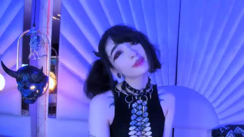 Snapshot of zephirah_abney chatting on February 2025 01:41:01 PM online show from February 2025 01:41:01 PM