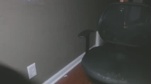 Snapshot of zerozero5555 chatting on February 2025 12:30:01 AM bambi cumslut online show from February 2025 12:30:01 AM