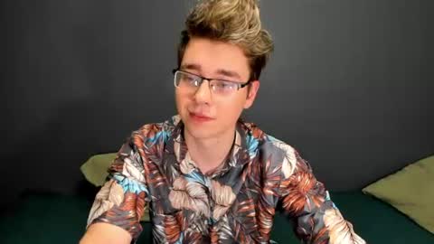 Snapshot of zeryix chatting on June 2026 02:27:02 AM Ethan online show from June 2026 02:27:02 AM
