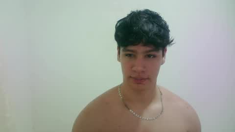 zeus_183 online show from May 2026 03:36:01 AM