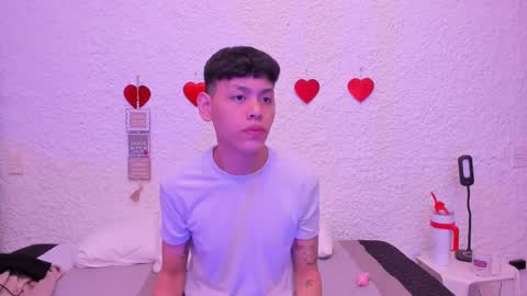 zeus_blaze online show from September 2025 08:17:01 AM