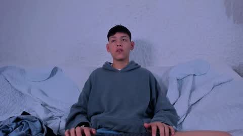 zeus_blaze online show from September 2025 08:41:02 AM