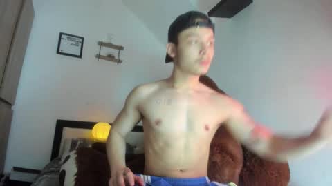 Snapshot of zeusjeff chatting on January 2026 10:02:01 PM zeus online show from January 2026 10:02:01 PM