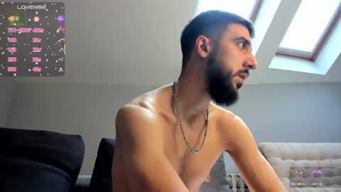 ZEYN online show from April 2026 11:08:02 AM