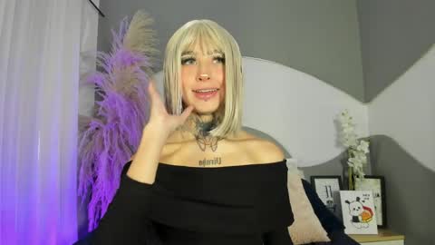 zhally_dee online show from April 2026 12:21:02 PM