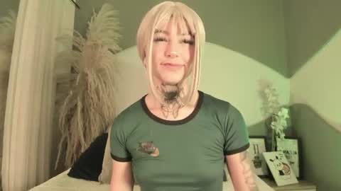 zhally_dee online show from June 2026 11:58:01 AM