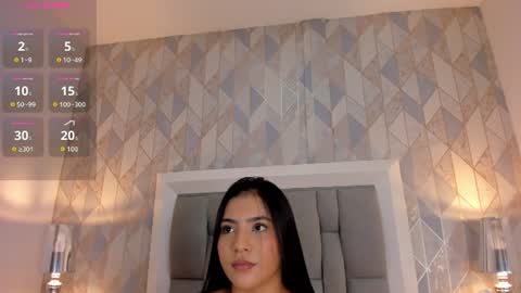 Snapshot of zharia_lux25 chatting on July 2026 11:28:01 AM zharia_lux25 online show from July 2026 11:28:01 AM