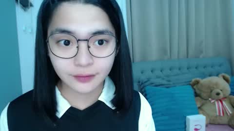 im your lovely zhaviabigcock here online show from December 2025 09:32:01 PM