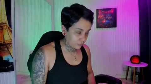 zhoestrong online show from May 2026 10:17:02 PM
