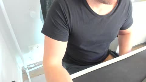 Snapshot of ziemlichflutschig chatting on March 2026 06:51:02 AM ziemlichflutschig online show from March 2026 06:51:02 AM