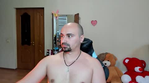 Ziesh online show from October 2025 11:19:01 AM