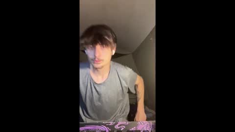 Snapshot of ziggy758084 chatting on March 2026 07:57:01 AM ziggy758084 online show from March 2026 07:57:01 AM