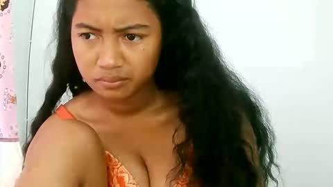 elly online show from April 2026 05:21:02 AM