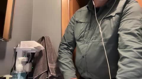 Snapshot of zinger283069 chatting on November 2025 10:10:02 PM zinger283069 online show from November 2025 10:10:02 PM