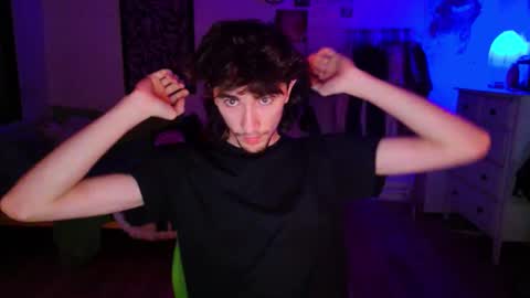 Snapshot of zipdown_ chatting on March 2026 02:24:02 AM zipdown online show from March 2026 02:24:02 AM