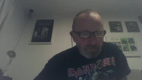 Zippi online show from May 2026 03:37:02 AM