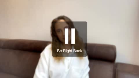 Snapshot of zitaemziah chatting on September 2025 01:12:02 PM Eve TG EveWontLeave LETS GET 10 THUMBS UP online show from September 2025 01:12:02 PM