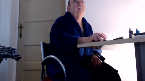 stefano online show from October 2025 08:11:02 AM