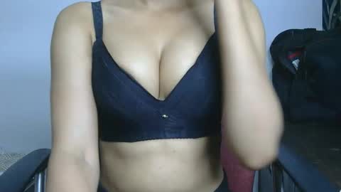 Ziyaa online show from October 2025 04:33:02 AM