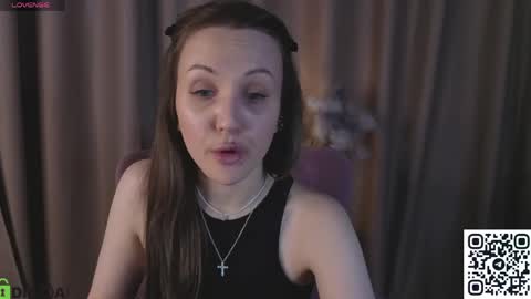Zlata  Mon Tue Thu Fri Sun Sa GMT 3 0000pm - 0600pm  online show from June 2026 08:02:02 AM