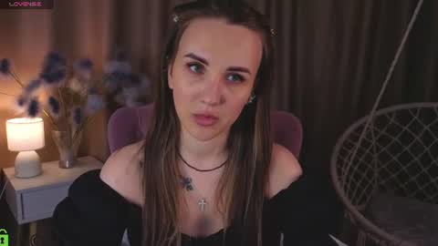 Zlata  Mon Tue Thu Fri Sun Sa GMT 3 0000pm - 0600pm  online show from June 2026 08:44:02 AM