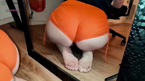 zlatalata online show from November 2025 02:27:01 PM