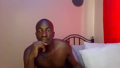 Zlatann2012 online show from February 2025 12:13:02 PM