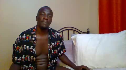 Zlatann2012 online show from February 2025 04:53:01 PM