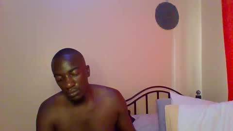 Zlatann2012 online show from March 2025 12:19:02 PM