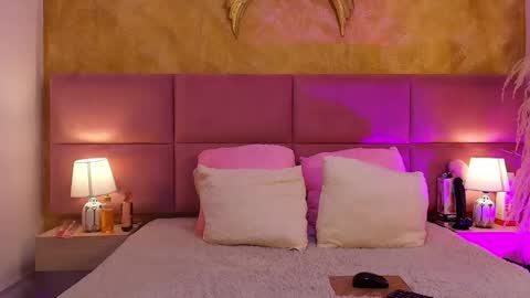 zoe_aitanaa online show from May 2026 11:40:01 AM